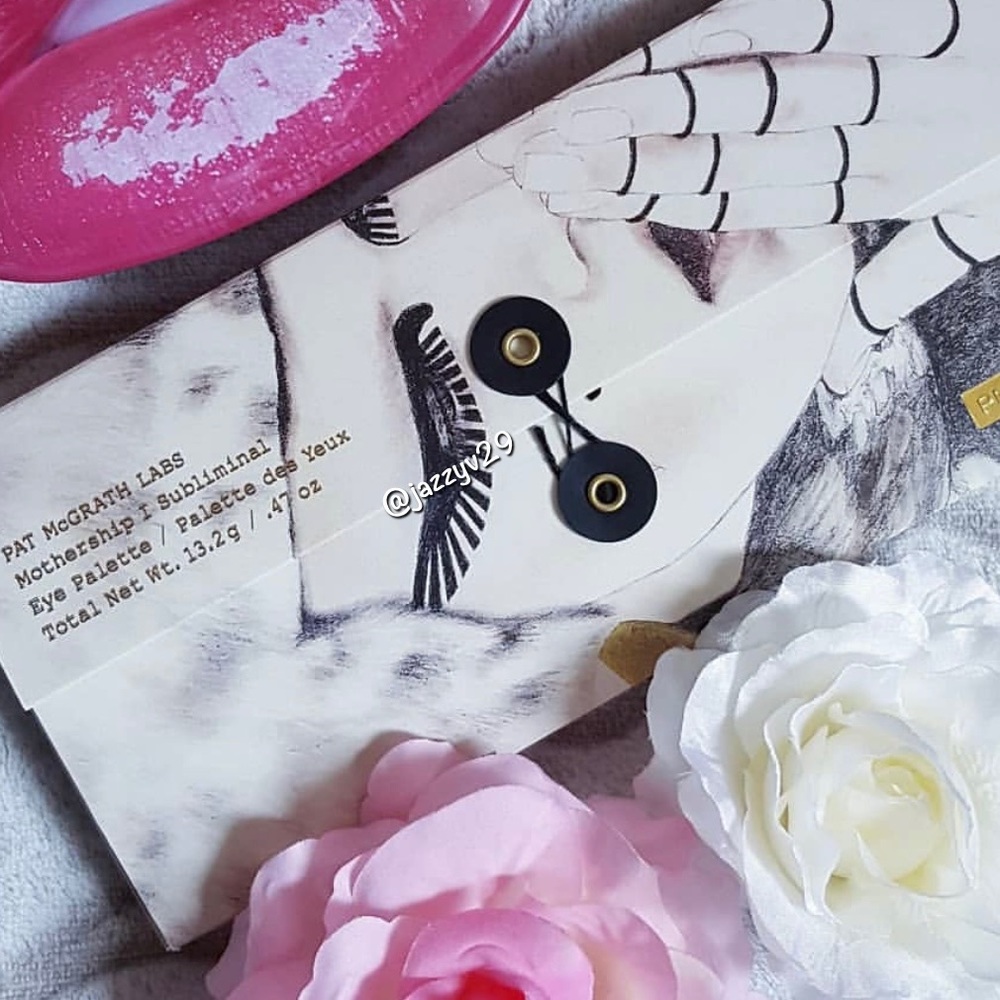 Pat McGrath Mothership I: Subliminal Eyeshadow Palette - Picture 2 of 5